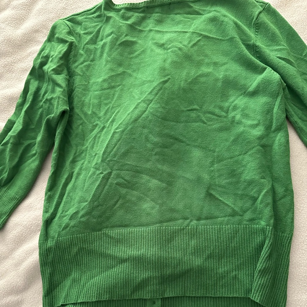 Green long sleeve shirt